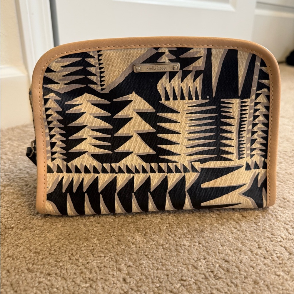 Stella and Dot Aztec Makeup Bag